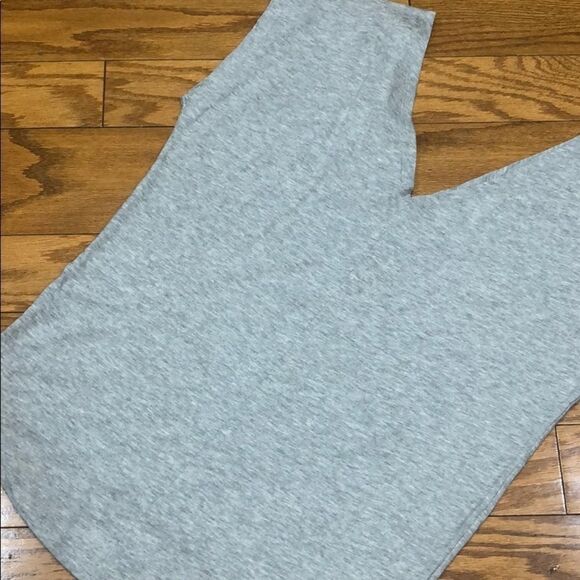 Victoria’s Secret Double V-Neck T-shirt Sz S - Picture 7 of 7